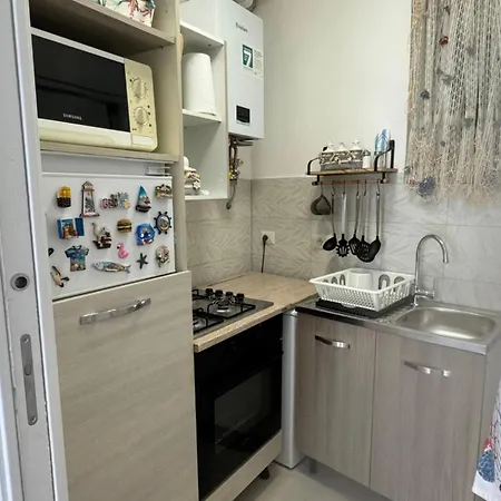 A Due Passi Dal Mare Apartamento *