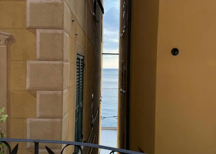 A Due Passi Dal Mare